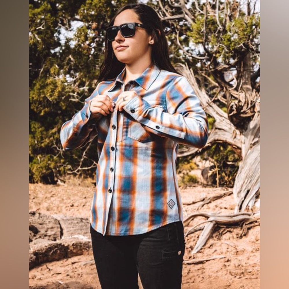 NWOT Off the Grid Bailey Flannel Pale Blue Size Small